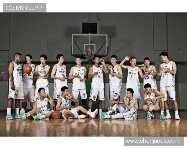 广州篮球队创历史新高耐力排名引发热议与关注