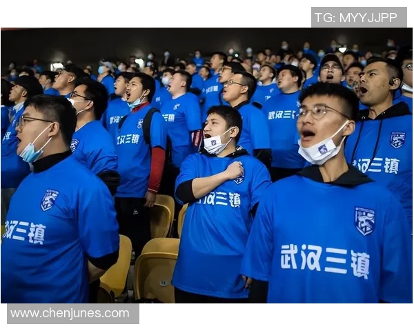 武汉篮球队实力之争引发热议球迷观点各异谁能笑到最后