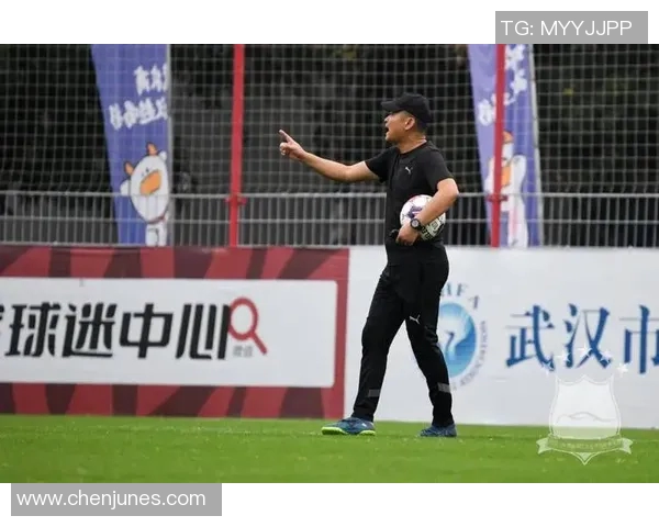 武汉足球队比赛经验变革引发热议助力球队崛起与发展