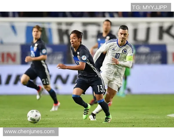 科隆与比勒费尔德的精彩对决比分揭晓，赛季走势分析与精彩瞬间回顾