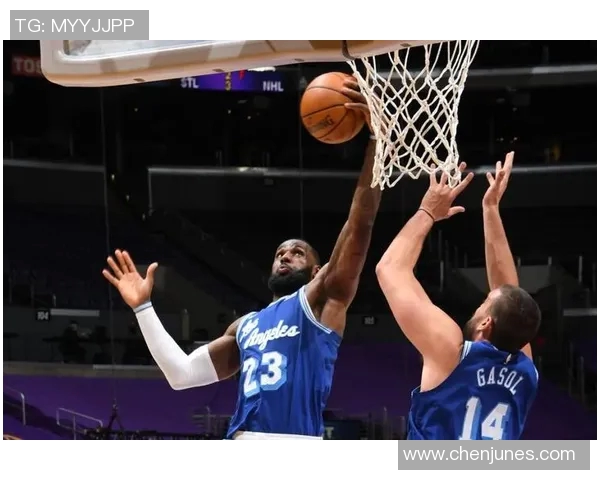 篮网与湖人激战正酣360直播精彩瞬间不容错过