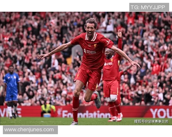 马德里竞技与利物浦精彩对决瞬间回顾与赛场氛围分析