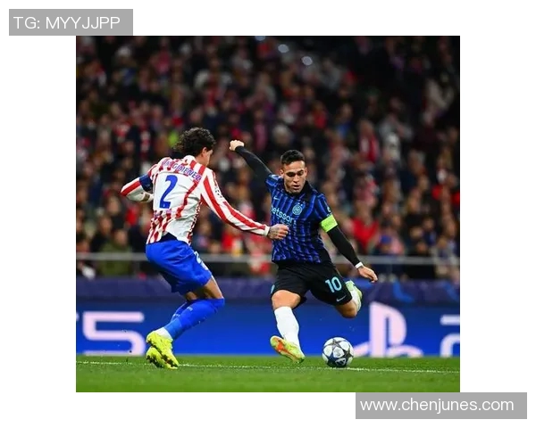 马竞与利物浦激战看台瞬间回顾精彩时刻与球迷热情