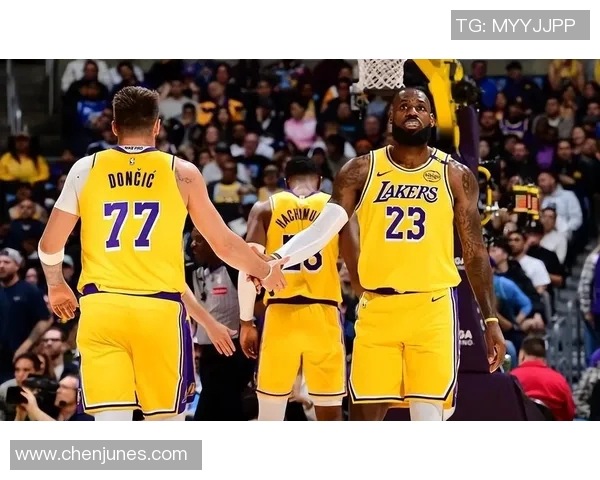 湖人队与掘金队精彩对决集锦回顾赛场瞬间不容错过